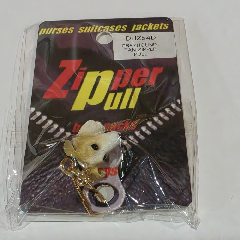 Conversation Concepts Vintage 0.5" Tan Greyhound Zipper Pull Charm